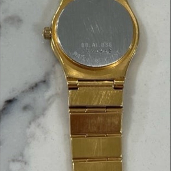 Movado 1990’s Authentic Watch - Picture 4 of 6